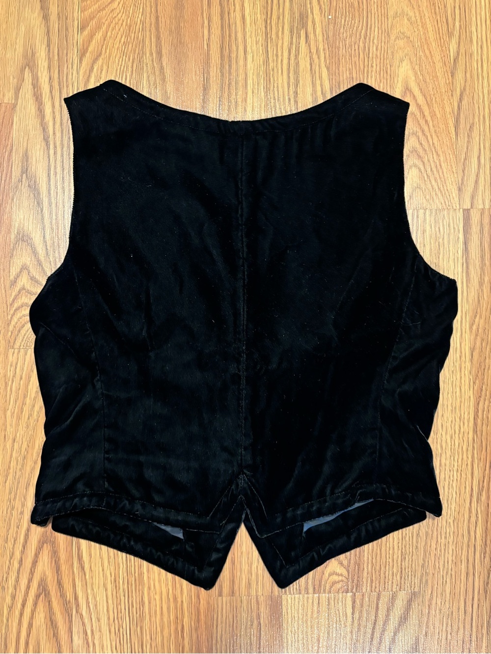 Vintage Banana Republic Black Velvet Beaded Sleeveless Vest - Picture 9 of 10